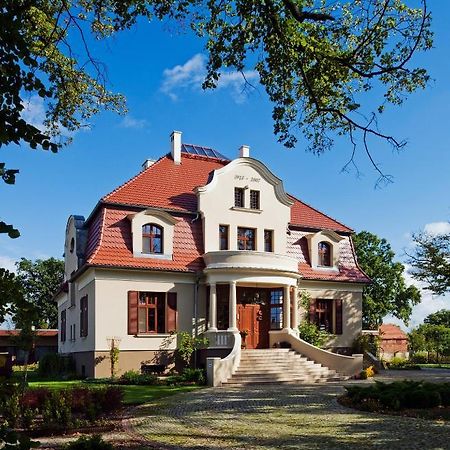 Villa Cztery Pory Roku Zbaszynek Bagian luar foto