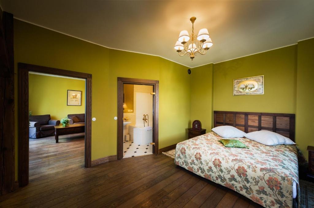 Villa Cztery Pory Roku Zbaszynek Ruang foto