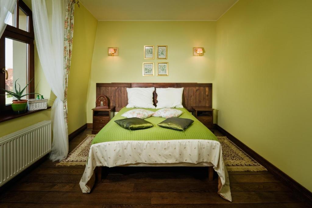 Villa Cztery Pory Roku Zbaszynek Ruang foto