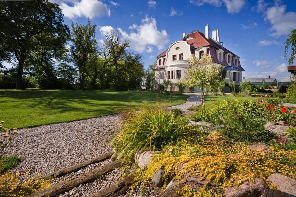 Villa Cztery Pory Roku Zbaszynek Bagian luar foto