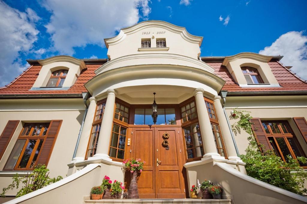 Villa Cztery Pory Roku Zbaszynek Bagian luar foto