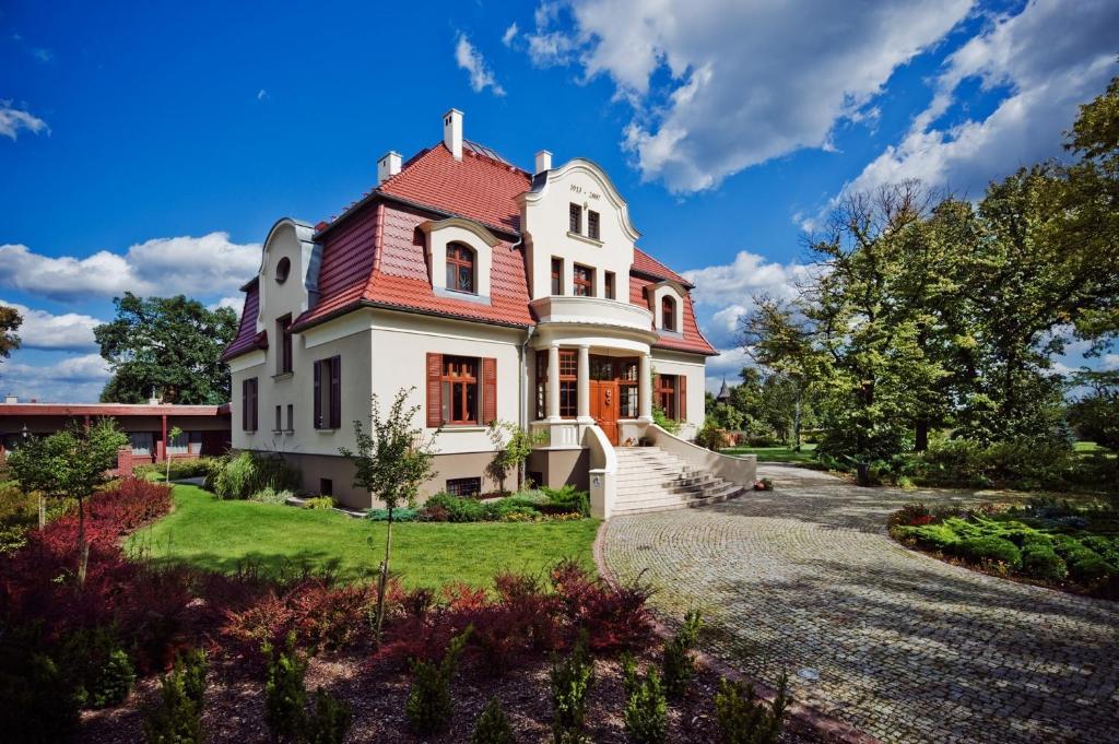 Villa Cztery Pory Roku Zbaszynek Bagian luar foto